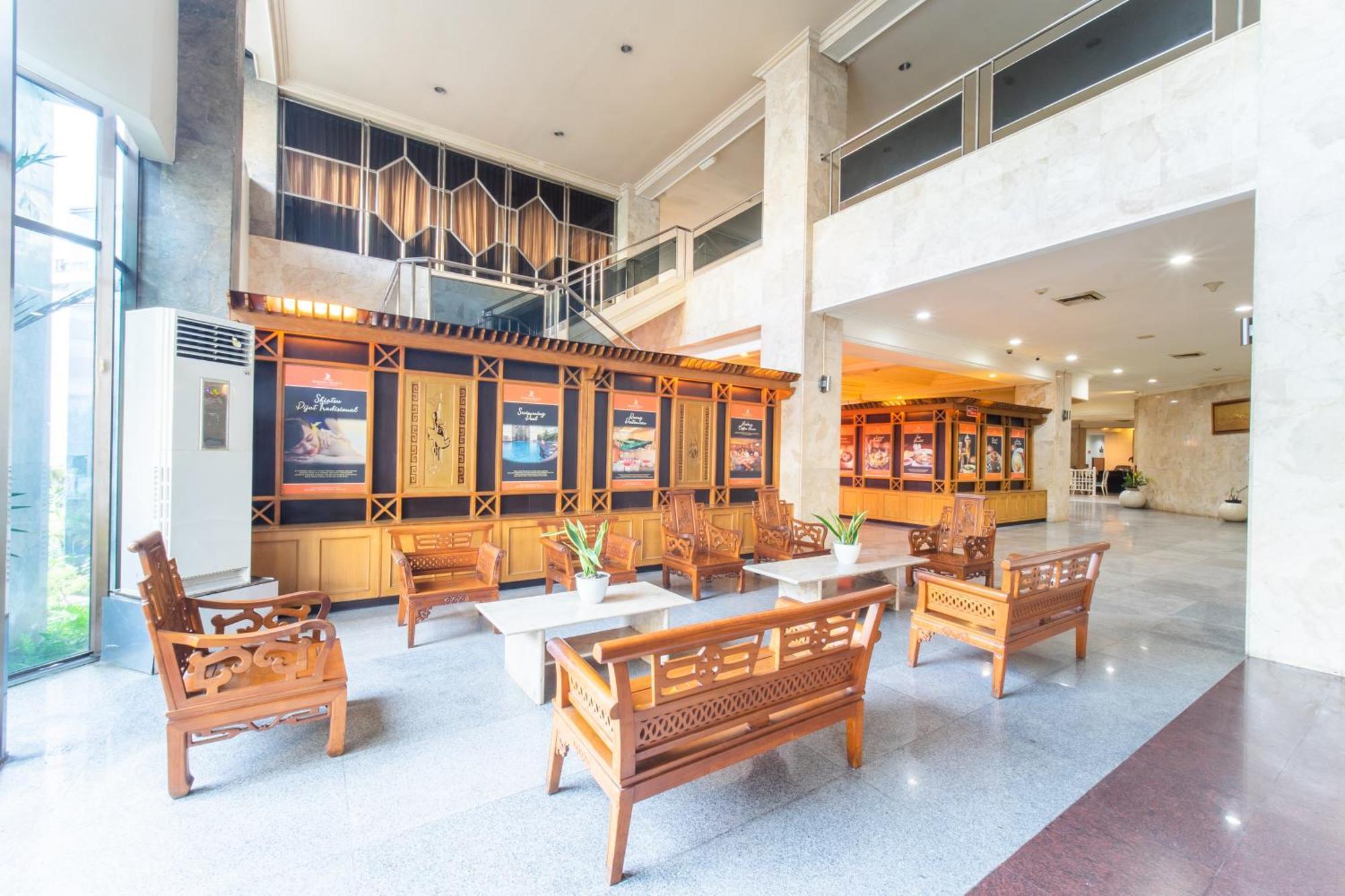 Adika Hotel Bahtera Klandasan Kecil Bagian luar foto